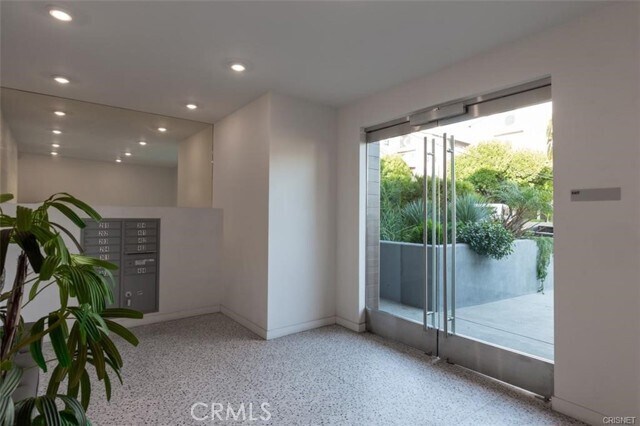Foto del edificio - 1367 N Alta Vista Blvd