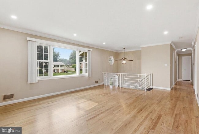 Building Photo - 9210 Maple Rock Dr