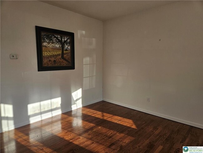 Building Photo - 311 Blue Sage Dr