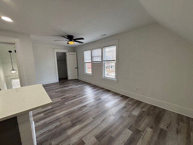 Foto del edificio - 4115 Whitman Ave