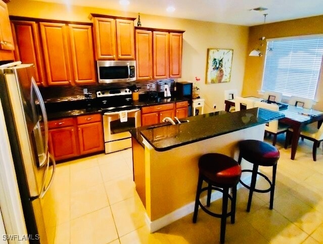 Foto del edificio - 1497 Birdie Dr