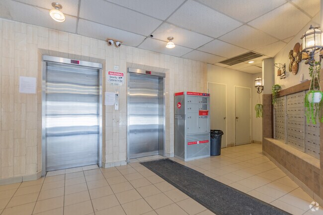 Hall d'entrée - Ouellette Place