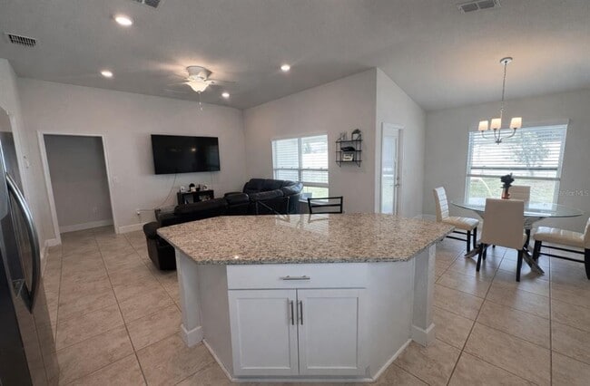 Building Photo - 14529 Scottburgh Glen Dr