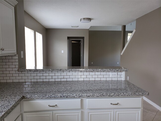 Building Photo - 6803 Highwind Bend Ln