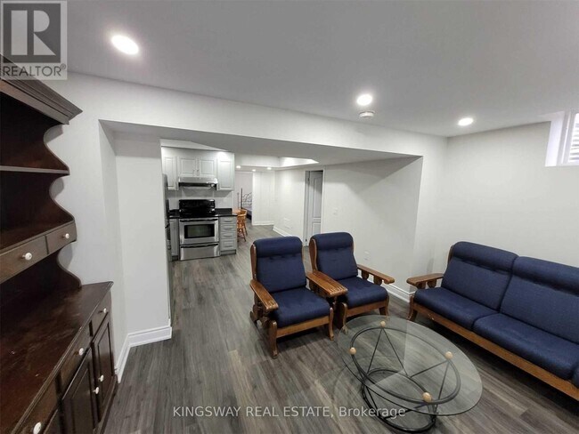 Photo du bâtiment - 6249 Prairie Cir