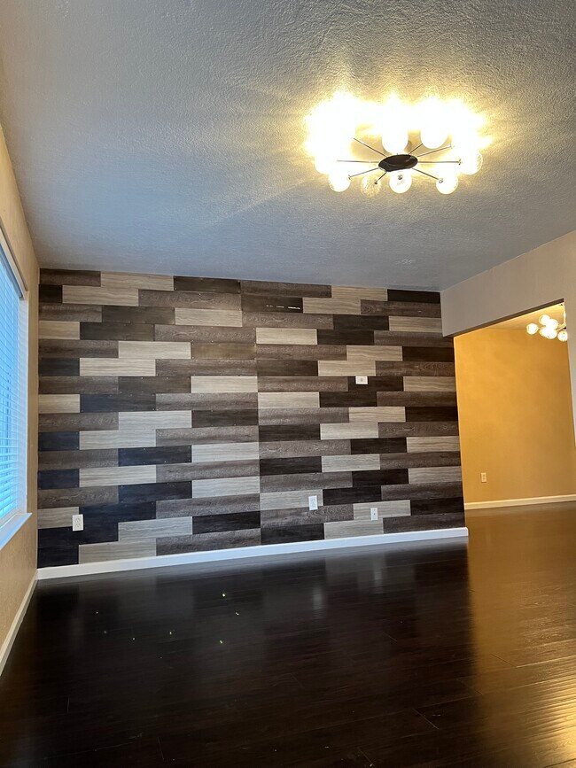 Living Room - 3586 Sanford St