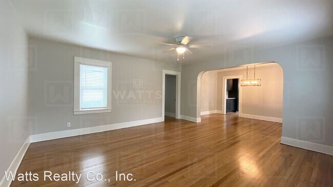 Building Photo - 1087 Columbiana Rd