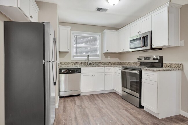 Building Photo - 2920 Springside Place