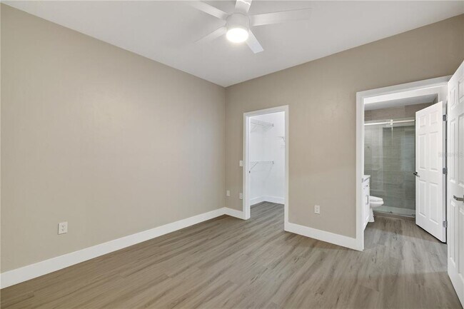 Foto del edificio - 4700 SW Archer Rd