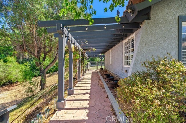 Building Photo - 17380 Dalke Ln