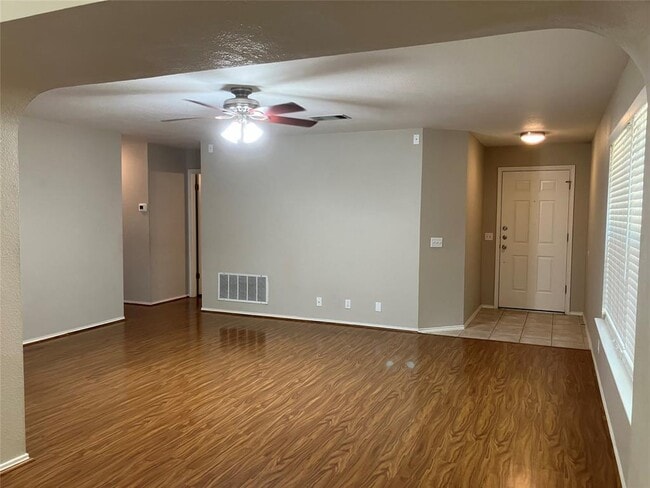 Building Photo - 2023 Harvest Moon Dr