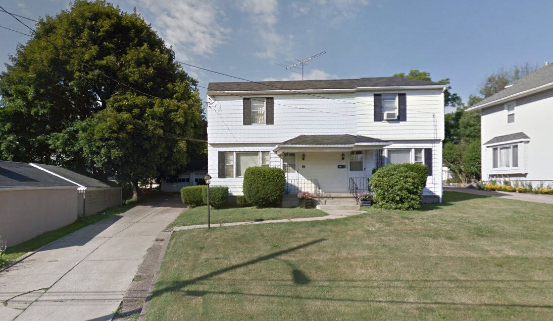 228 Grant Ave, Cuyahoga Falls, OH 44221 House Rental in Cuyahoga