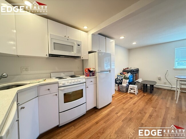 Photo - 15 Euston Rd. Unit 23 Apartment