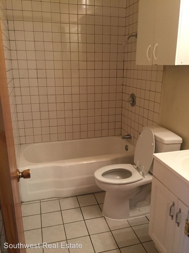 Foto del edificio - 305 W Manana Blvd