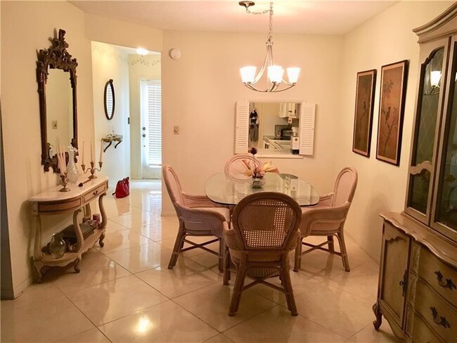 Foto del edificio - 2731 NE 14th Street Causeway