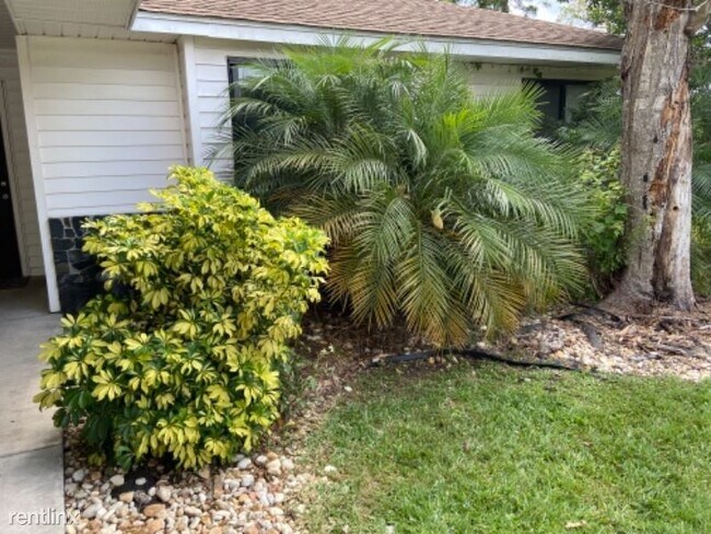 Building Photo - 5 br, 2 bath House - 16 Bolling Lane