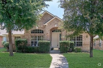 Building Photo - 2043 Wimbledon Dr