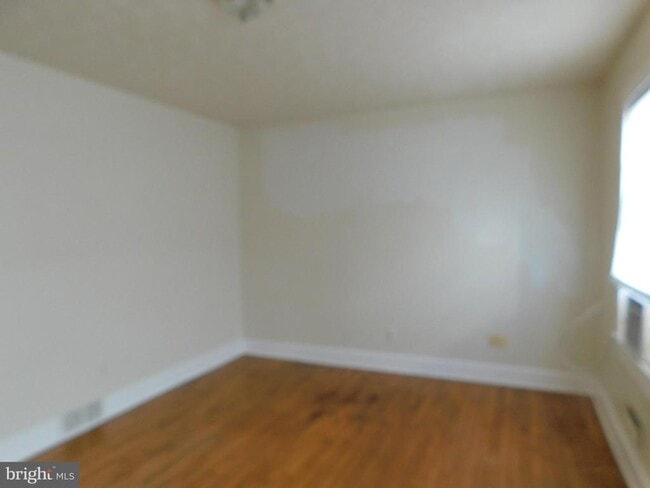 Building Photo - 536 N Loudoun St