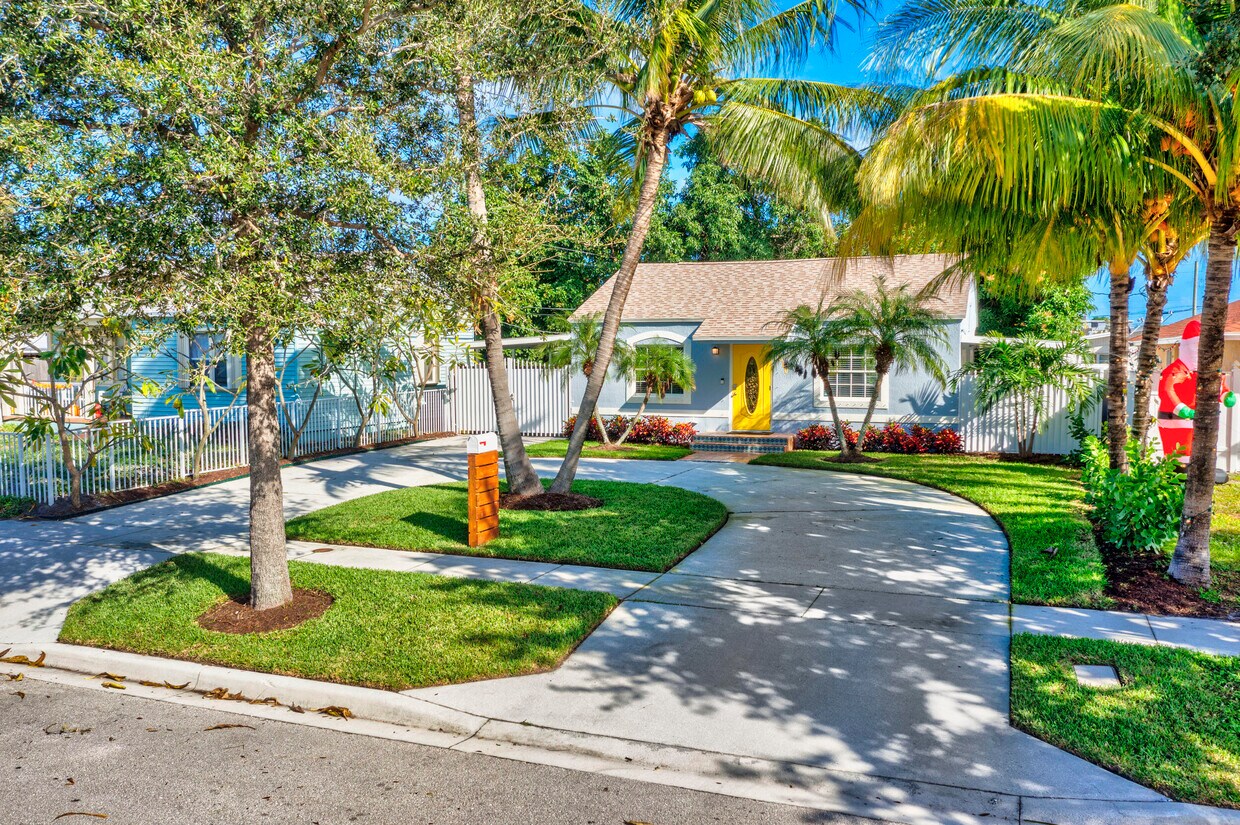 Primary Photo - 4910 Garden Ave
