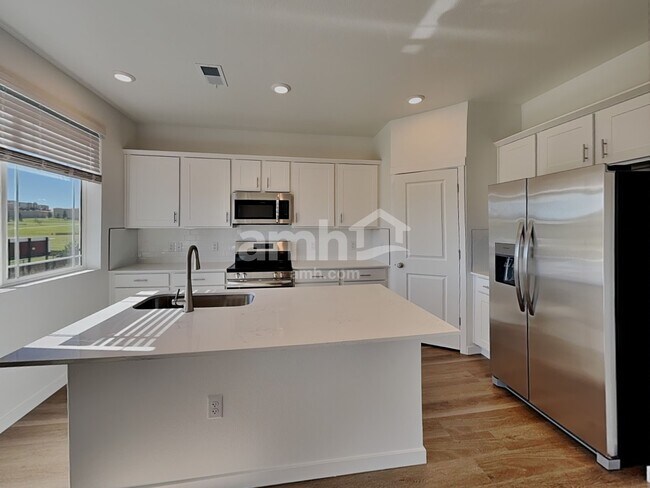 Foto del edificio - 26126 E Calhoun Pl