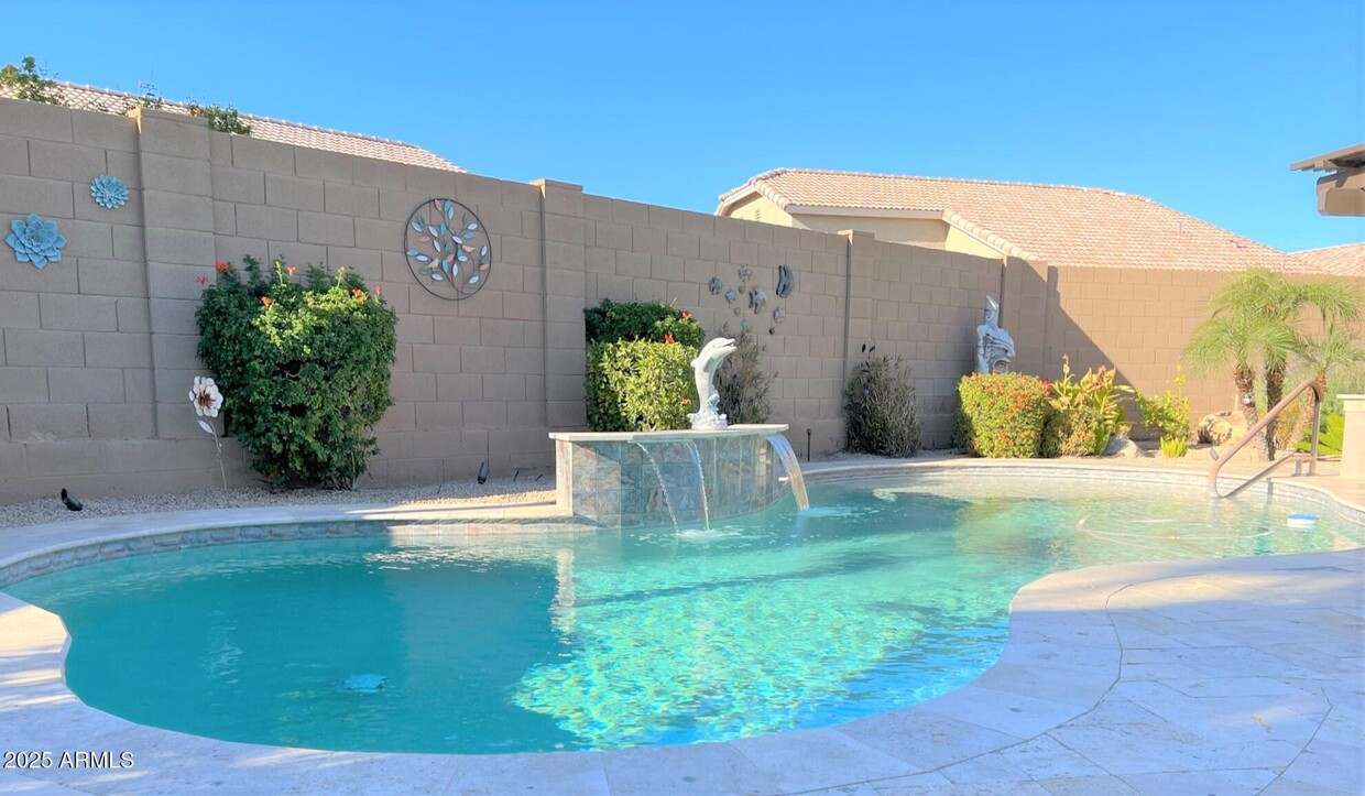 Foto principal - 3914 N 125th Ln