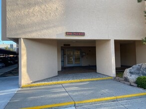 Building Photo - 2700 Plumas St