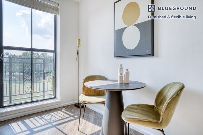 Foto del edificio - 2101 Champlain St NW