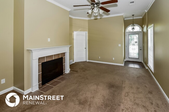 Building Photo - 2416 Gardenbrook Dr