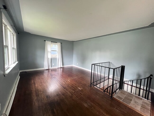 Building Photo - Byron Center schools - Ranch - Move in Ready!