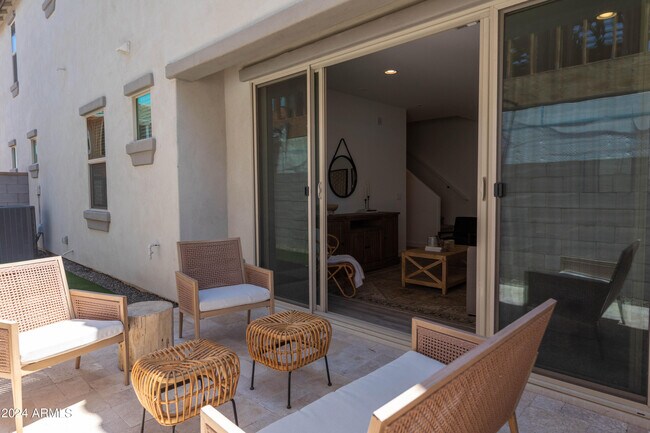 Foto del edificio - 4823 S Nageli