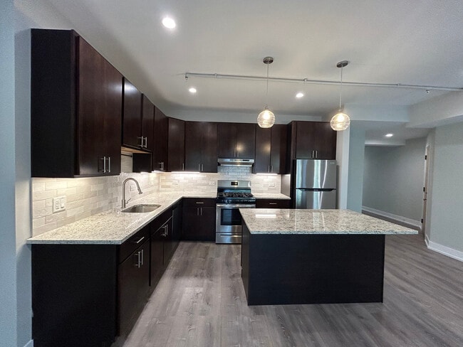 Foto del edificio - 1000 Crain St