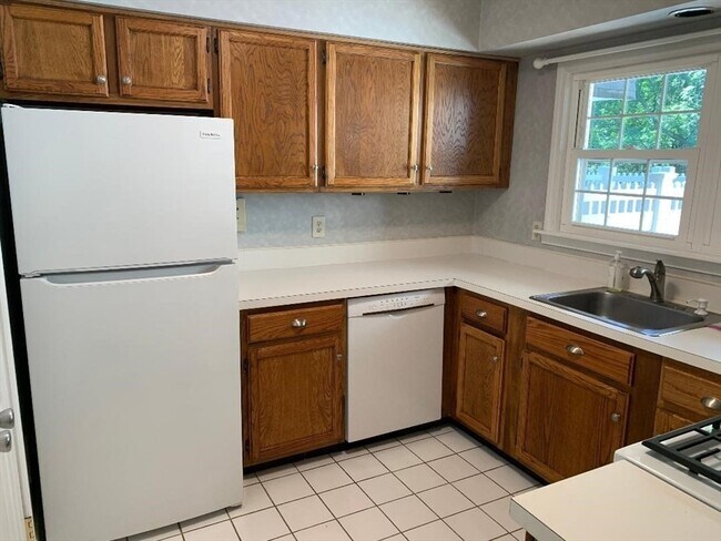 Foto del edificio - 906 Edgebrook Dr