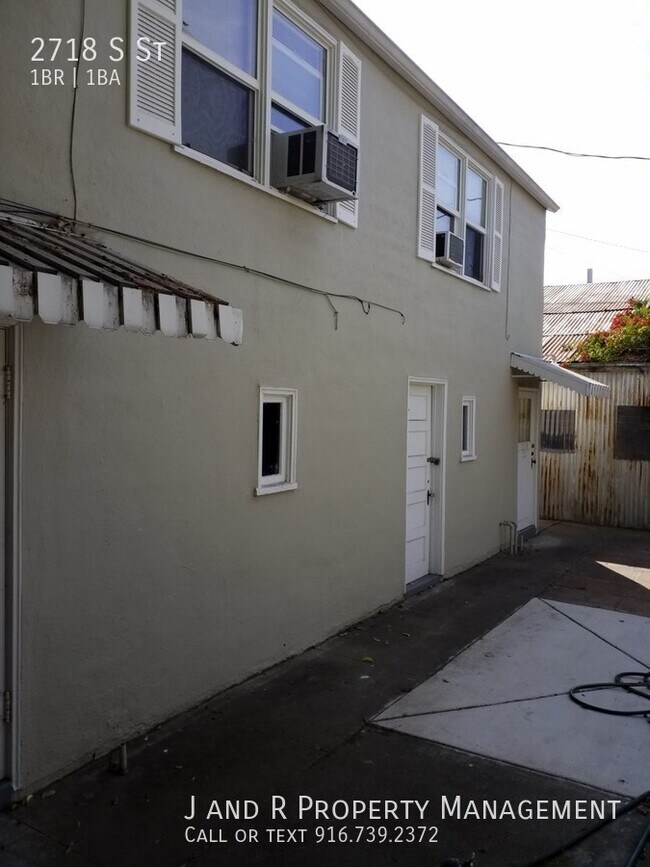 Building Photo - Studio/1 bedroom in Midtown