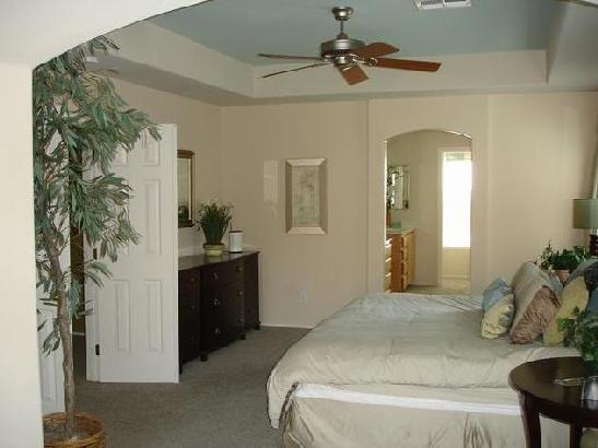 Foto del edificio - 6281 Whispering Creek St