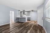 Foto principal - 927 Daisy Ave