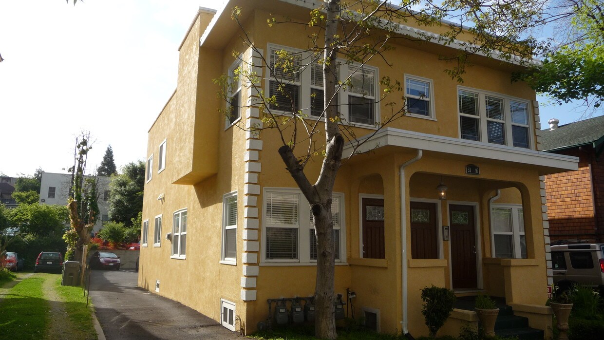 Street view of the 4plex - 95 Glen Ave