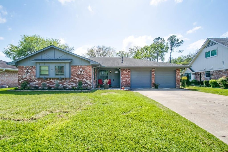 Photo - 1904 Lazy Creek Ln