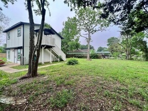 Building Photo - 207 Avenue A