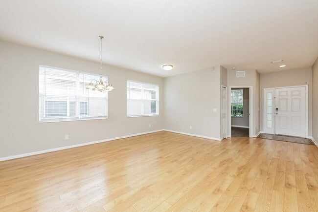 Building Photo - 13043 Terrace Springs Dr