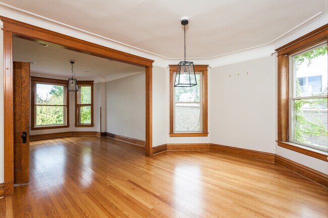 Foto del edificio - 3444 N Janssen Ave