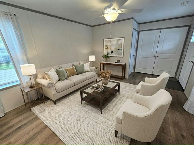 Foto del edificio - 121 Lynn Ln