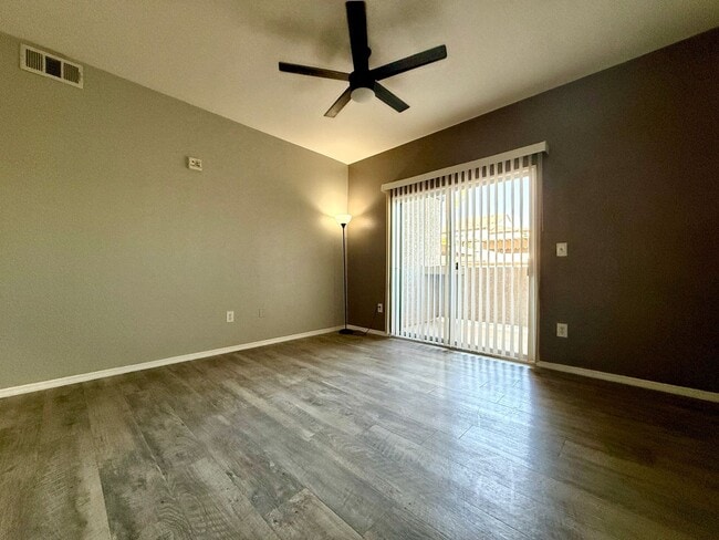 Foto del edificio - Charming 1-Bedroom Condo Near Rhodes Ranch