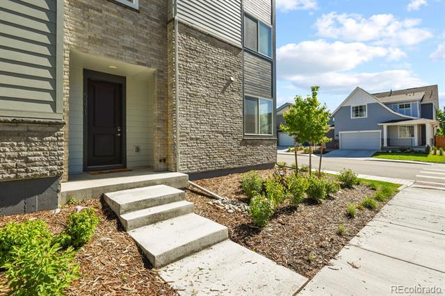 Building Photo - 5371 Pierson Ct
