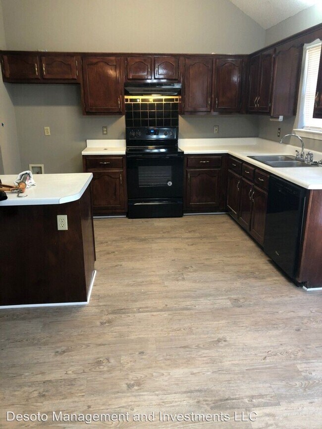 Foto del edificio - 4 br, 2 bath House - 5583 Blocker Street