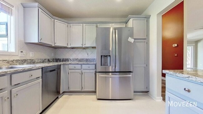 Foto del edificio - 7112 Key Pointe Dr