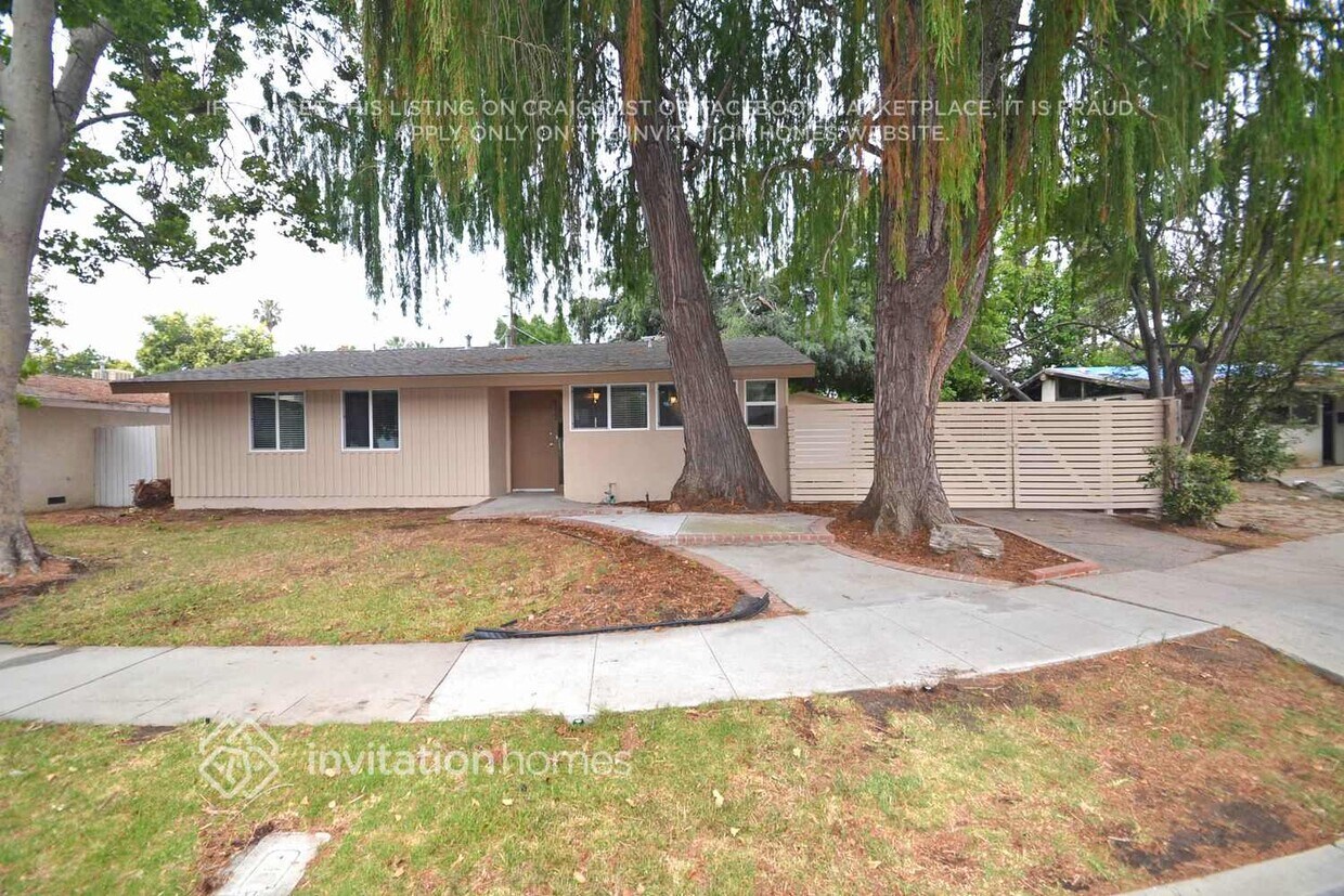 Foto principal - 8235 Garden Grove Ave