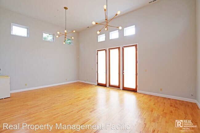 Foto del edificio - 3 br, 2.5 bath House - 1115 Hearst Avenue