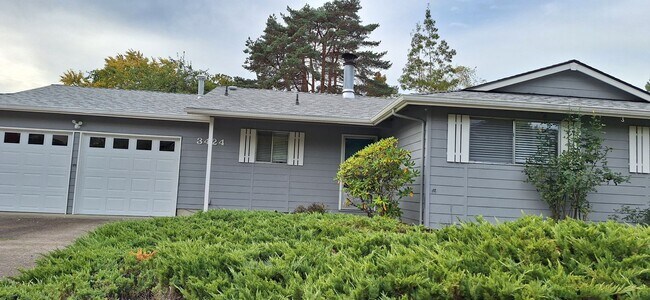Foto del edificio - 3424 NW Satinwood St