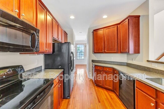 Foto del edificio - 9161 Parlor Dr