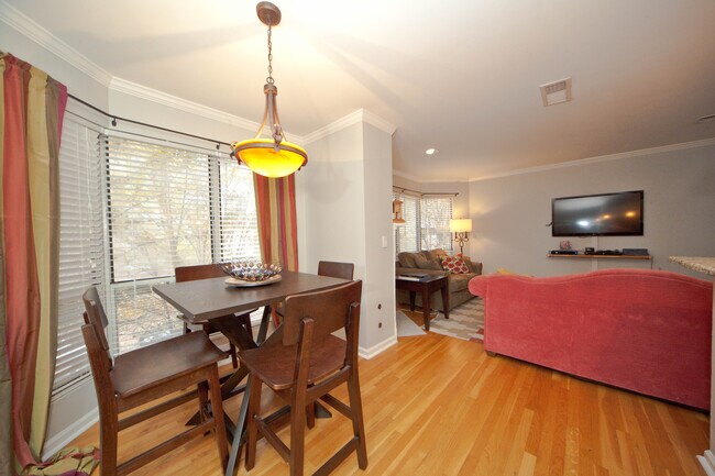 Foto del edificio - 244 13th St NE